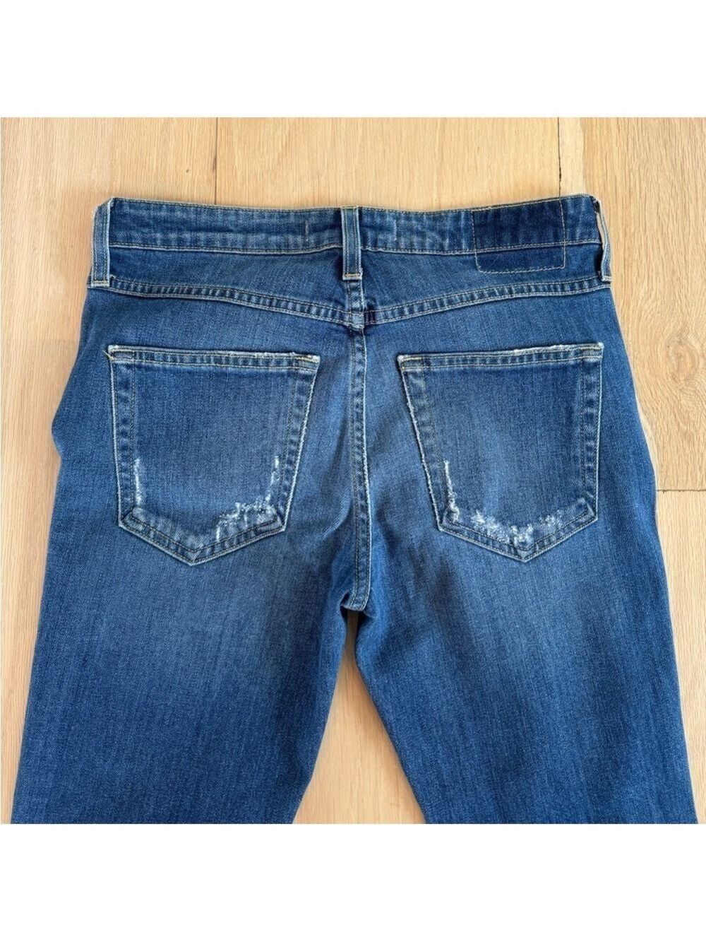 AMO Jane Old School Jeans Distressed Medium Wash Size 27 NWOT - Picture 4 of 6
